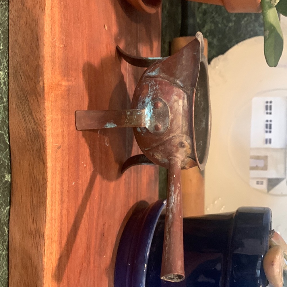 Copper Pouring Piece